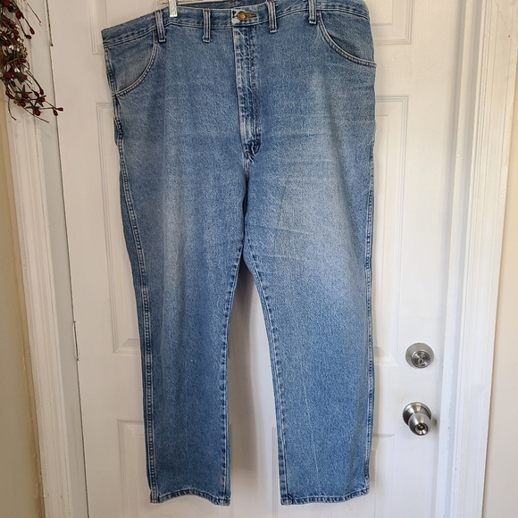 (884) Rustler Men's Relaxed Fit Straight Leg Jeans, Size: 46 Waist Color: Blue - Picture 2 of 14